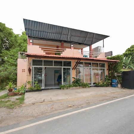 Oyo 1120 The Royhanna Beach Home Klong Muang pláž Exteriér fotografie